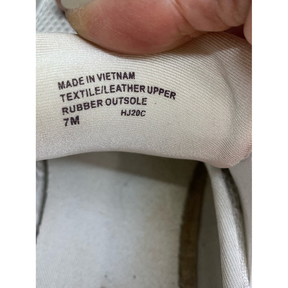 Michael Kors Felix Slip On Sneakers Womens 7 White Silver Mesh Logo Excellent - Picture 13 of 16